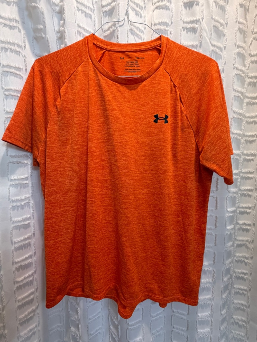 Under Armour Men’s Heather Orange Short Sleeve Performance Tee